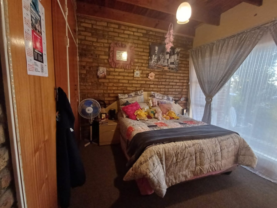 3 Bedroom Property for Sale in Neserhof North West